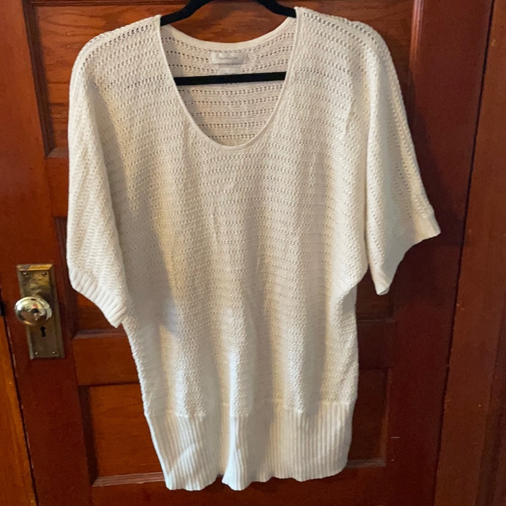 White shimmer van heusen tunic sweater